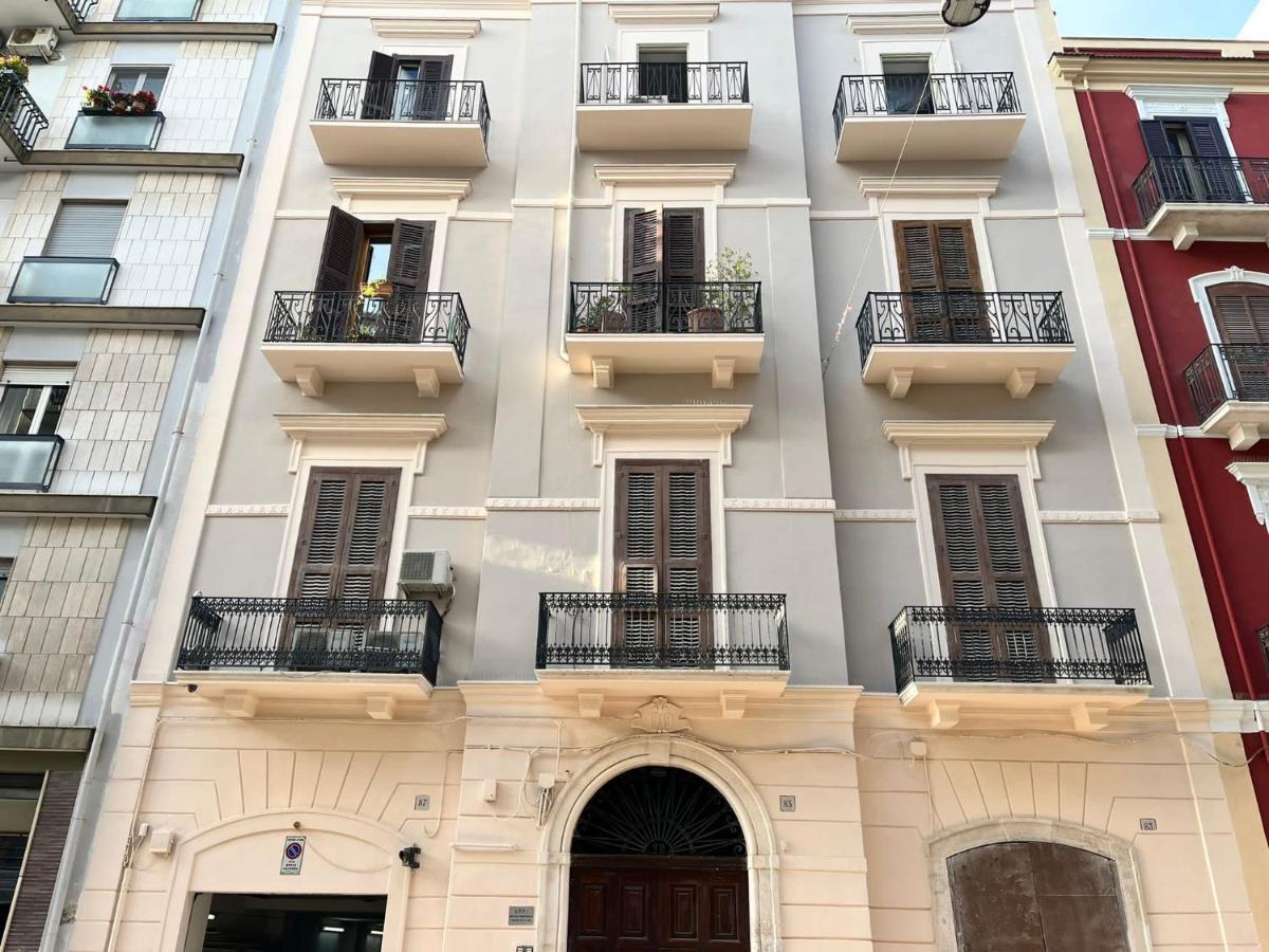 Apartment City Center Eighty-Five Bari Exteriér fotografie