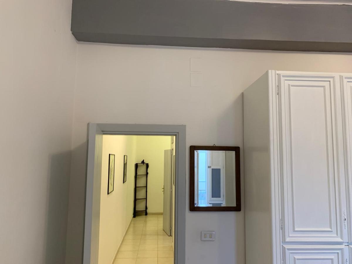 Apartment City Center Eighty-Five Bari Exteriér fotografie